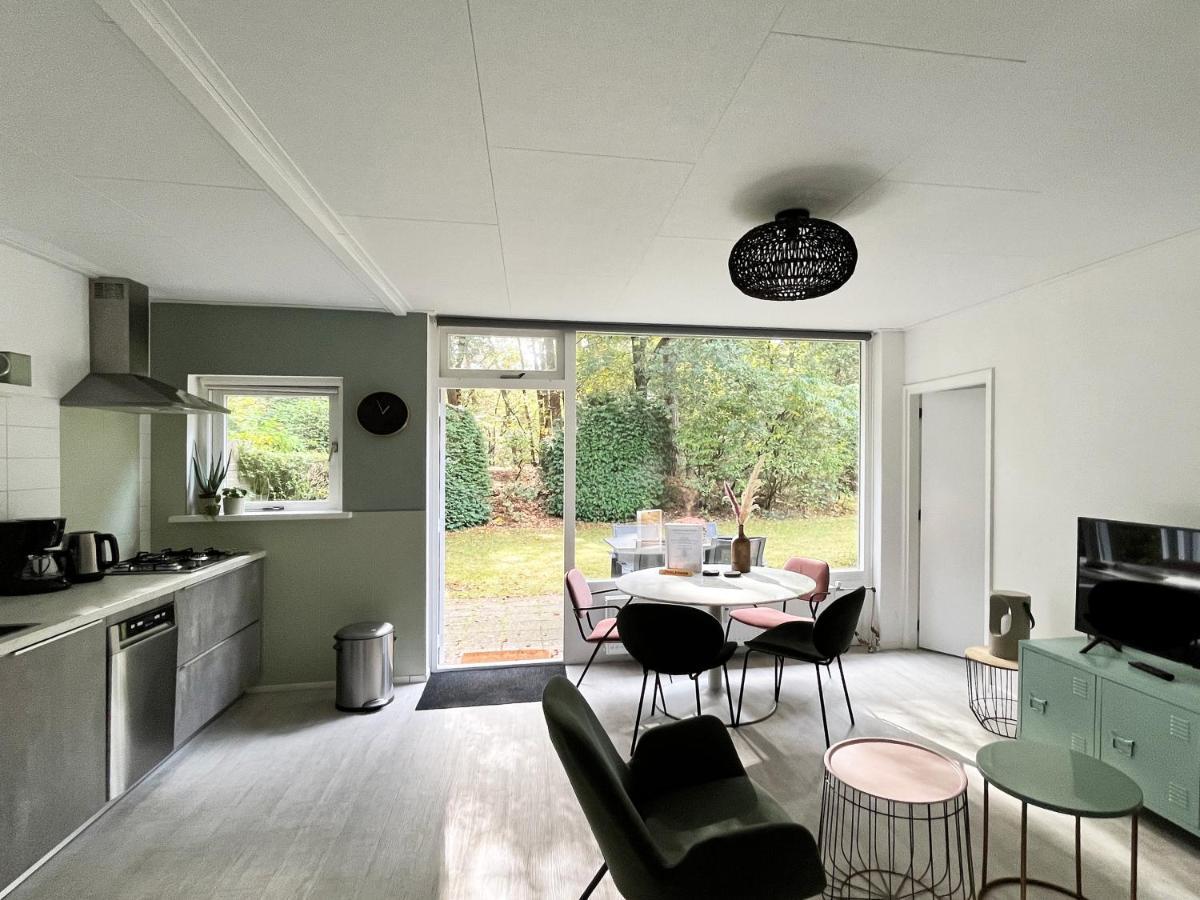 Modern Natuurhuisje Midden In Het Bos Op De Veluwe Otterlo Exterior photo